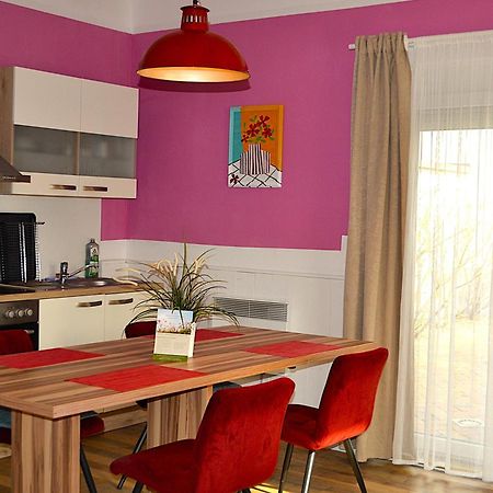 Ferienwohnungen Halbturn Dış mekan fotoğraf